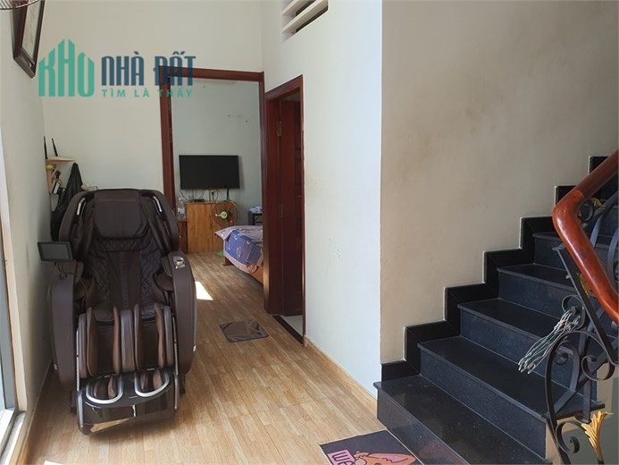 Nhà ngộp Lũy Bán Bích, Phú Thạnh, Tân Phú –  Hẻm 8m thông, 80m2, 3 tầng, 8.49 tỷ.