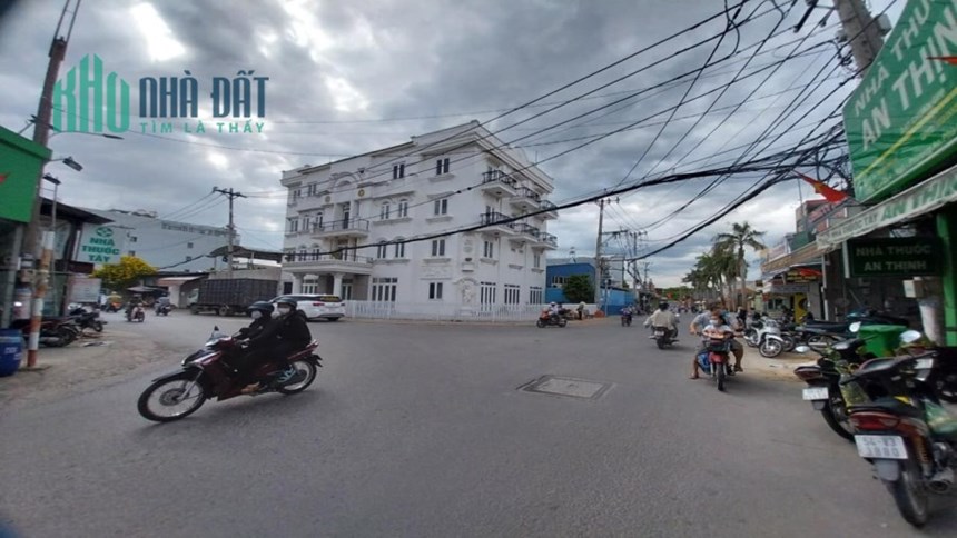 Bán nhà MẶT TIỀN 8m Đường APĐ 9 PHƯỜNG APĐ Q.12 chỉ 15 tỷ