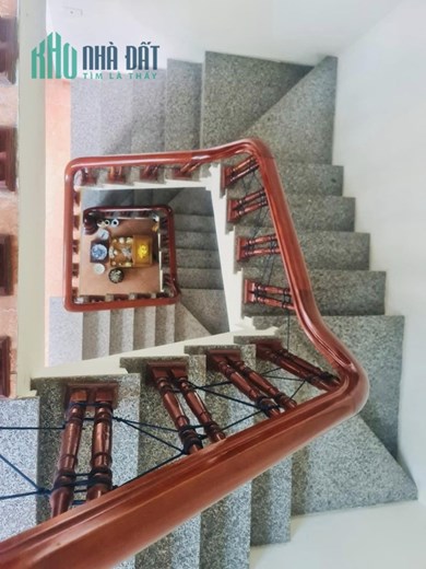 Bán nhà riêng khu phân lô cán bộ phố Kim Mã Thượng, Ba Đình, Hà Nội. Lô góc 3 mặt thoáng, ô tô đỗ