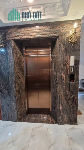 Bán nhà đẹp khu vip Bàu Cát Tân Bình 100m2 5 tầng nội thất cao cấp 18 tỷ TL