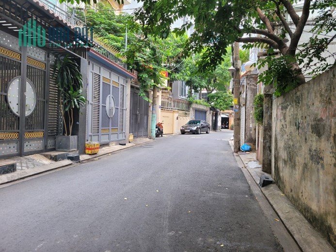 HẺM NHỰA 6M, GẦN MẶT TIỀN,KHU SÂN BAY,  93M2, 5 TẦNG, YÊN THẾ P2 TÂN BÌNH