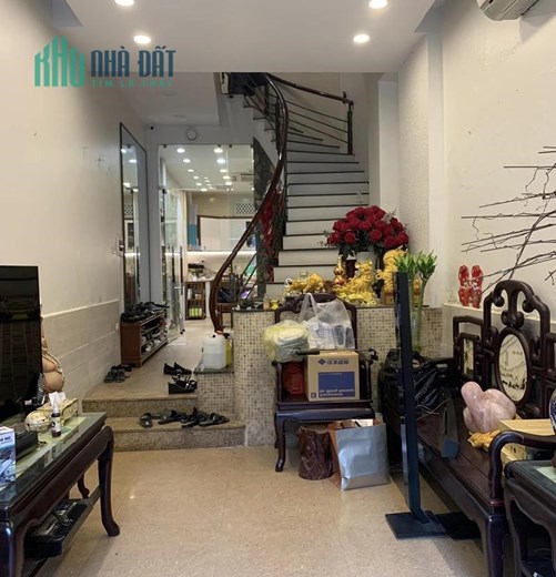 Mặt phố 5m, khu Thái Hà, 240m2, hiện đại, đầy đủ công năng kinh doanh kết hợp ở