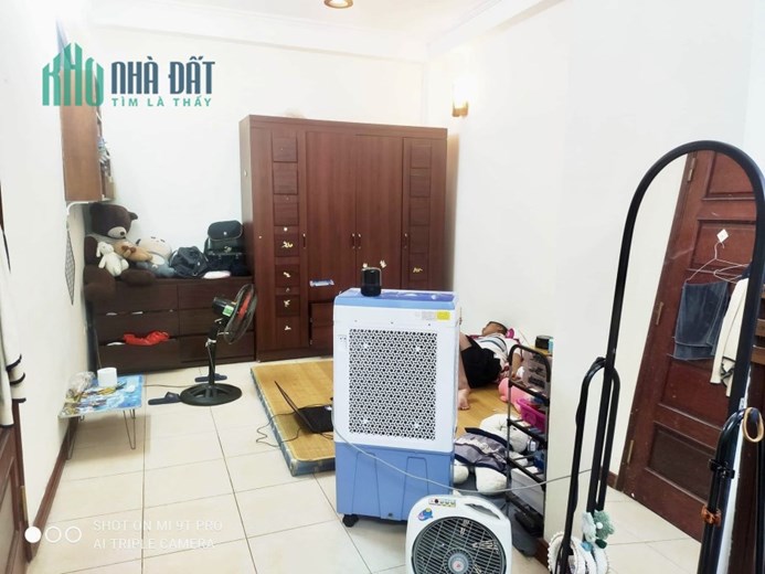 Bán nhà Minh Khai, 48m x 6 tầng, 5.5 tỷ, cách 10m ra mặt phố, ô tô đỗ cổng