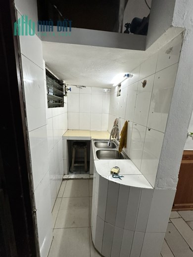 cho thuê căn hộ phố Vọng Hà, Hoàn Kiếm 30m2 * full nội thất