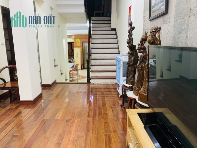 Bán nhà mặt phố Yên Bái, Hai Bà Trưng, THANG MÁY 100m, 6m mặt tiền, LH: 0902253303