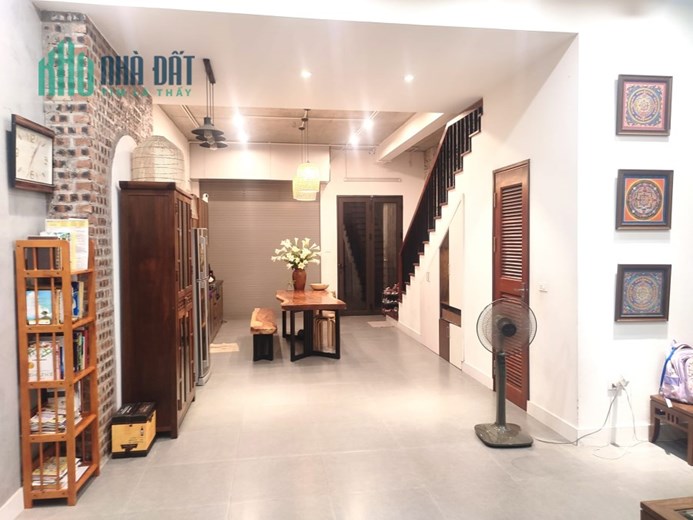 💥 Bán nhà Mặt phố Núi Trúc, Ba Đình, 60m2 C4, MT 4m, Siêu KD, Chỉ 17.9 Tỷ 💥