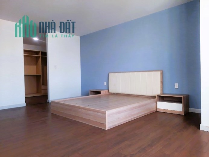 Cho thuê căn penthouse 4PN 320m2 chung cư Phúc Lộc Thọ Linh Trung