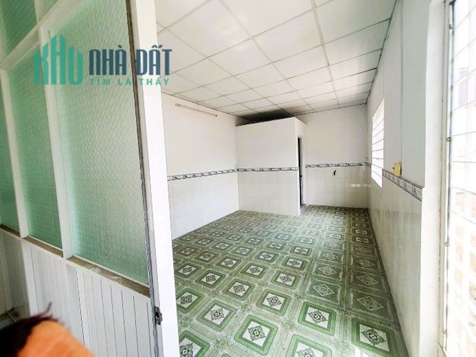 Bán gấp nhà 1T1L SHR ngay chợ Thủ Đức