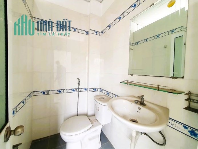 Bán gấp nhà 1T1L SHR ngay chợ Thủ Đức
