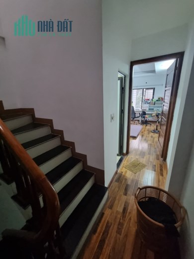 Gấp Bán nhà Hoa Bằng Lô Góc kinh doanh ô tô vào nhà DT 52m 5 T giá nhỉnh 9 tỷ