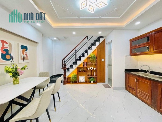 SIÊU HOT CHỈ 1 CĂN - PHƯỜNG 7, PHÚ NHUẬN, XE HƠI 7 CHỖ QUAY ĐẦU 5 TẤM 32M CHỈ 5.2 TỶ