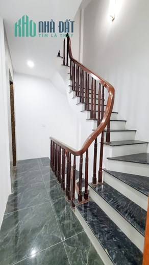 Bán Nhà 5 Tầng Xây Mới Khu An Dương Vương Tây Hồ DT 33m 5 Tầng MT 4 m Giá 4 tỷ