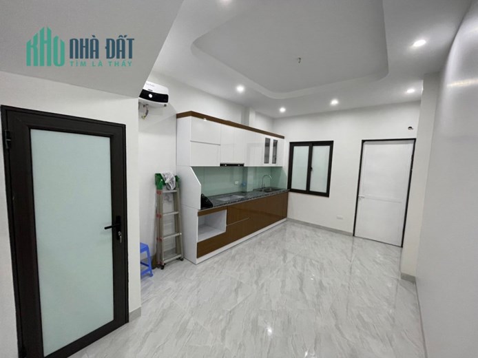 Bán Gấp Nhà Yên Lãng Sập sàn 58m2*6 MT 3,8m nhỉnh 10.3 tỷ KD thang máy.