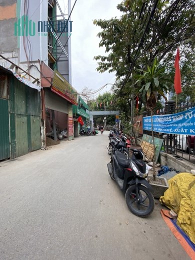 Bán Gấp Mảnh Đất Đỗ Đức Dục - Phạm Hùng, OTO, KD, DT 110m2, Giá 13 tỷ.