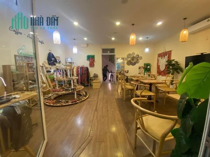 Bán Nhà Mặt Phố Chùa Bộc, Lô Góc, Mặt Tiền Khủng 10,8m, Giá Chỉ 36,5 Tỷ