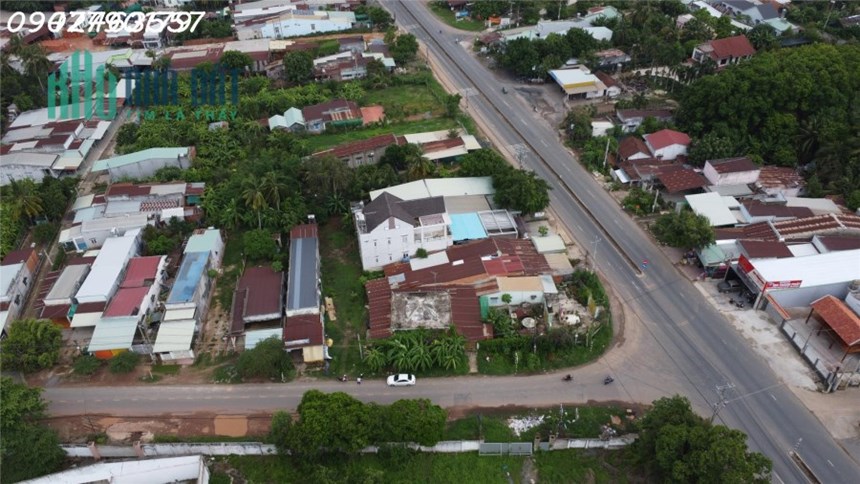 Cơ Hội Đầu Tư Tuyệt Vời - Bán Đất Mặt Tiền Thổ Cư tại Hoà Thành, Tây Ninh