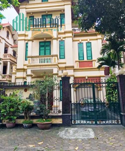 Biệt Thự Bồ Đề, hướng view hồ, thoáng rộng ô tô tránh, kinh doanh, 125m, mặt: 10m, 20 tỷ