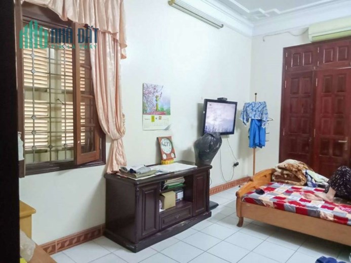 Biệt Thự Bồ Đề, hướng view hồ, thoáng rộng ô tô tránh, kinh doanh, 125m, mặt: 10m, 20 tỷ