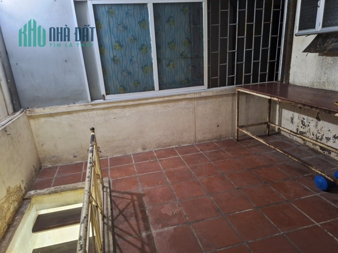 Chính chủ cho thuê nhà 12m2 x 4 tầng tại ngõ 107/32 Hồng Mai, Hai Bà Trưng