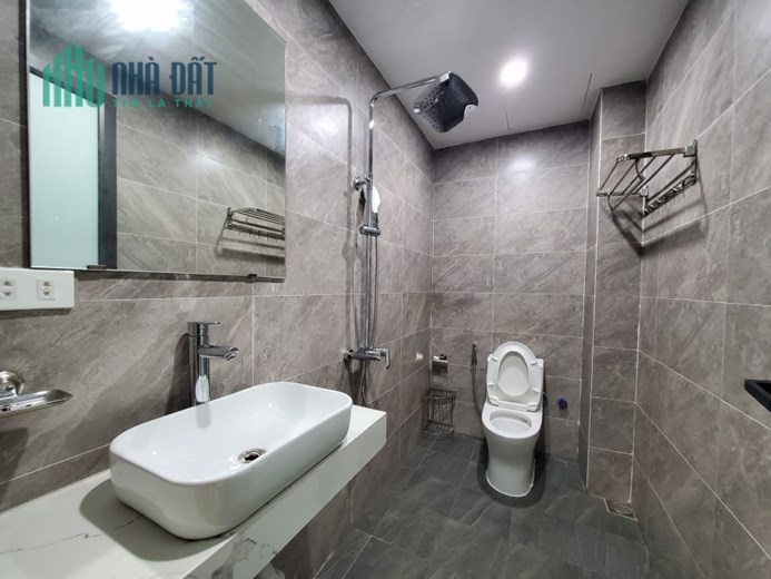 Hoa Hậu Phân Lô, Quận Thanh Xuân, Gần phố, nhà đẹp. 64m x4T.MT4m