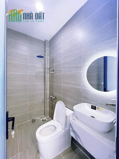 Bán nhà lầu mới xây mặt tiền đường DX 040 phường Phú Mỹ_ Thủ Dầu Một