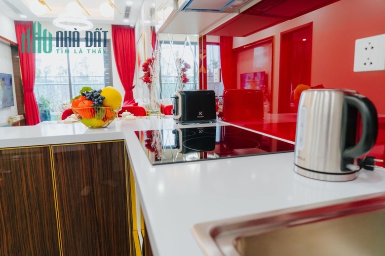 Giá 2 tỷ thì thà mua nhà mặt đất còn hơn. Tội gì lên chung cư bé tí