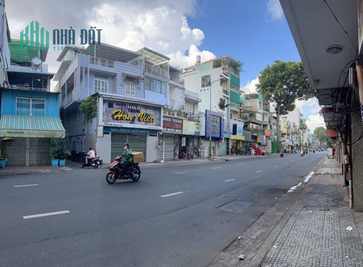 Bank Dzí Quá_Giảm còn 4.3Tỷ-Quận 5, Nhà 2 Mặt Hẻm Ba Gác Thông, Lô góc 2Tầng-SHR Chính Chủ