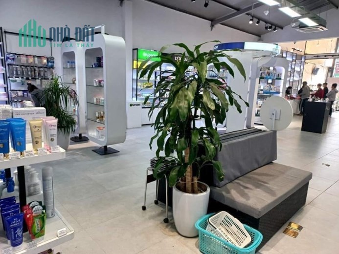 BÁN NHÀ MẶT PHỐ CẦU GIẤY, KINH DOANH ĐẮC ĐỊA, DT 530M2 FULL THỔ CƯ, GIÁ SIÊU ĐẦU TƯ 160 TỶ.