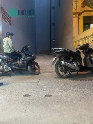MẢNH ĐẤT VÀNG PHỐ XUÂN ĐỈNH-Ô TÔ 7 CHỖ ĐỖ CỬA-NGÕ THÔNG-KINH DOANH-62M2-CHỈ 5,9 TỶ