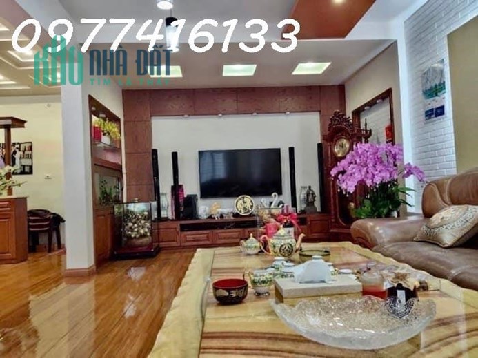 Siêu phẩm phố Tôn Đức Thăng, Đống đa, 110m2, MT: 8,1m, Gara ô tô.nội thất đẳng cấp
