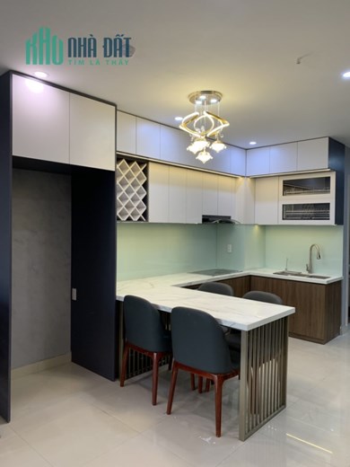 Cần bán căn hộ 2p -67m2 full nội thất giá 1.79 tỷ . 3pn-86m2 giá 1.98 tỷ - sổ hồng riêng.