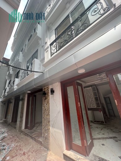 NHÀ PHỐ Ngô Gia Tự 30m 5tầng, 2.93tỷ MỚI KOONG – FULL NỘI THẤT