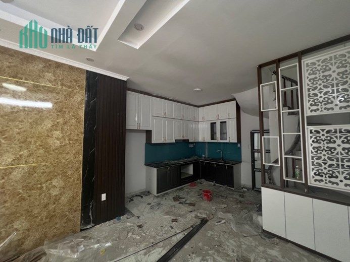 NHÀ PHỐ Ngô Gia Tự 30m 5tầng, 2.93tỷ MỚI KOONG – FULL NỘI THẤT