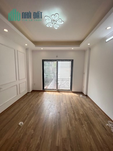 NHÀ PHỐ Ngô Gia Tự 30m 5tầng, 2.93tỷ MỚI KOONG – FULL NỘI THẤT