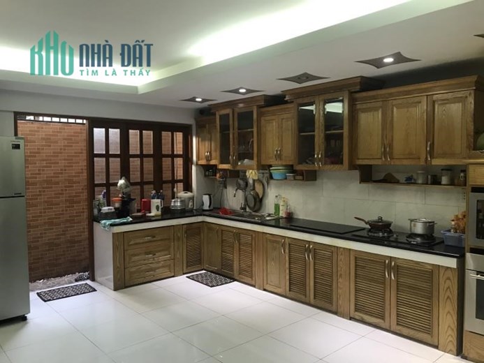 🔥 Nhà 4 tầng 95m2 Bình Thạnh, xe 7 chỗ vào nhà chỉ 9.3 tỷ. 🔥