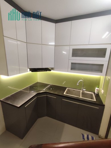 Chính Chủ Cần Bán Gấp Nhà 5 Tầng Khu Phân Lô Quân Đội Phố Nguyễn Tri Phương, Gía Bán : 6.6 Tỷ.