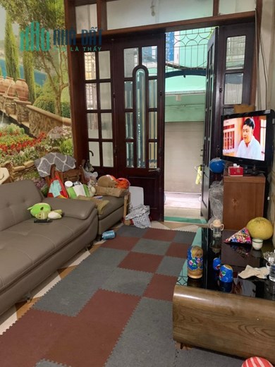 Bán ngôi nhà 39m2 phố Yên Phụ, Tây Hồ Chủ tự xây 5 phòng 1 nhà 2 Ô tô tránh 3.4 Tỷ