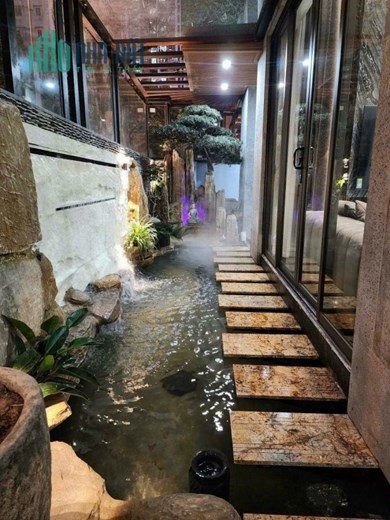 Bán gấp biệt thự 180m2 Centa RVS tiếp giáp Phù Đổng chỉ 41triệu một m2