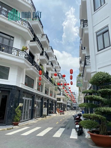 Giảm 3 tỷ Bán gấp nhà 5 tầng sổ hồng riêng MT Hà Huy Giáp Phường Thạnh Xuân Quận 12 chỉ 1,5 tỷ vào