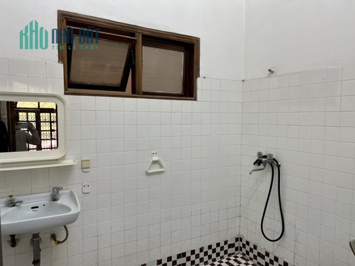 Cho thuê nhà phố trung tâm gần nhà Hát Lớn Hồng Bàng Hải Phòng