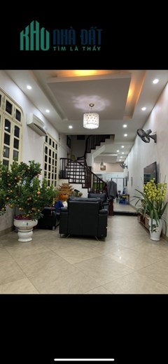 Bán Nhà 5 tầng phố Sài Đồng, Lô góc, ô tô tránh, DT 65m2, MT 3.8m, nhỉnh 6 tỷ.