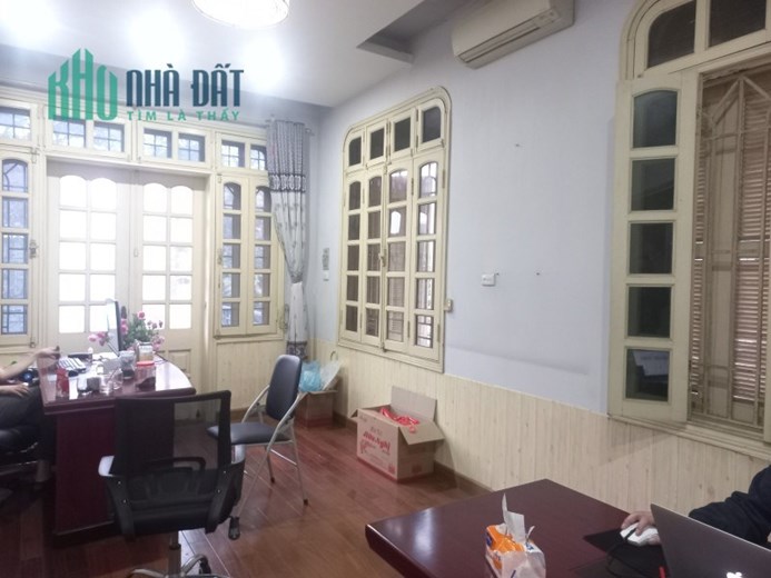 Bán Nhà 5 tầng phố Sài Đồng, Lô góc, ô tô tránh, DT 65m2, MT 3.8m, nhỉnh 6 tỷ.