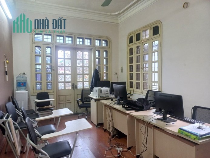 Bán Nhà 5 tầng phố Sài Đồng, Lô góc, ô tô tránh, DT 65m2, MT 3.8m, nhỉnh 6 tỷ.