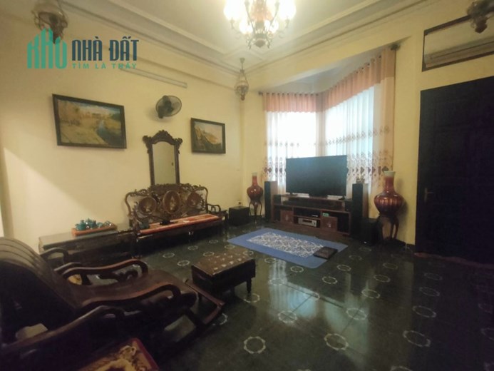 Bán nhà mặt phố Hồ Đắc Di, view hồ, kinh doanh đỉnh, vị trí kim cương, 2 thoáng, 70m2, Mt5m, 25 tỷ