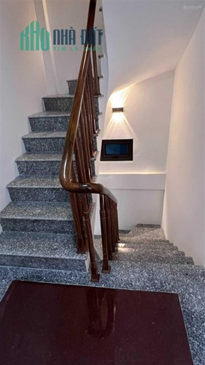 Bán nhà 4 tầng Lai Xá, Kim Chung diện tích 40 m2 mặt tiền 5 m giá chỉ 2 tỷ 4