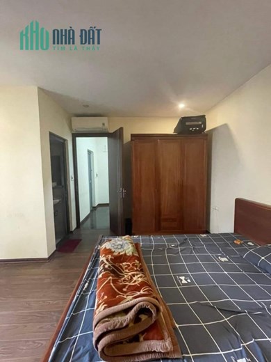 Bán nhà 31m2 phố Yên Hoa, Tây Hồ Dân xây 3 phòng ngủ 10m Mặt phố 3.1 Tỷ