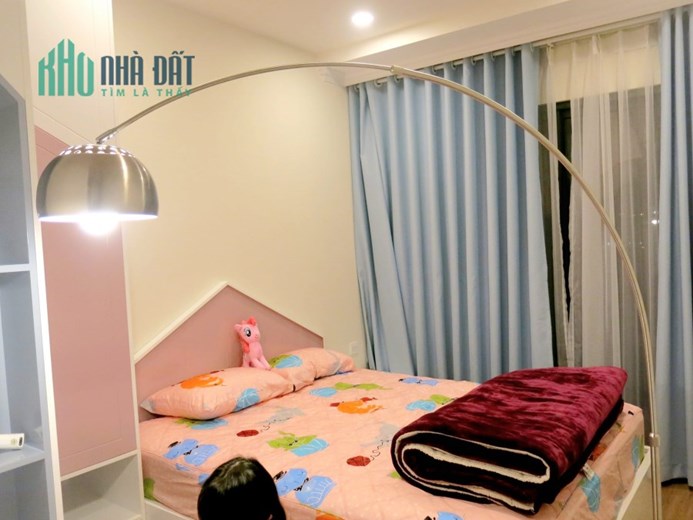 Bán nhà 31m2 phố Yên Hoa, Tây Hồ Dân xây 3 phòng ngủ 10m Mặt phố 3.1 Tỷ