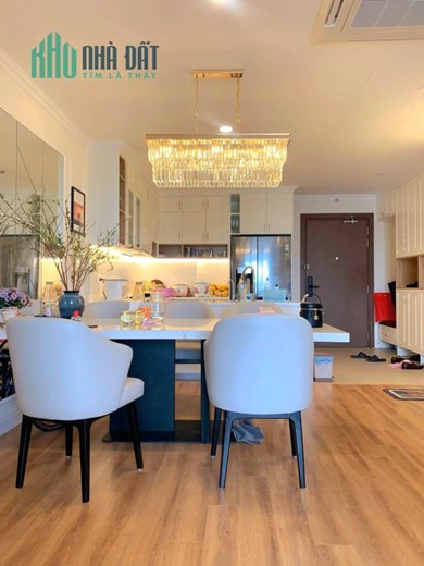 Bán ngôi nhà 31m2 phố Yên Hoa, Tây Hồ Dân xây 3 phòng 10m Ô tô tránh 3.4 Tỷ