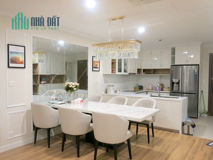 Bán ngôi nhà 31m2 phố Yên Hoa, Tây Hồ Dân xây 3 phòng 10m Ô tô tránh 3.4 Tỷ