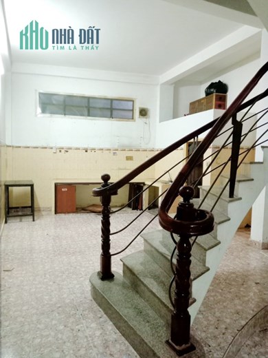 Nhà thuê hẻm Cư Xá Bùi Minh Trực 110 m2 P5 Q8 giá 10tr